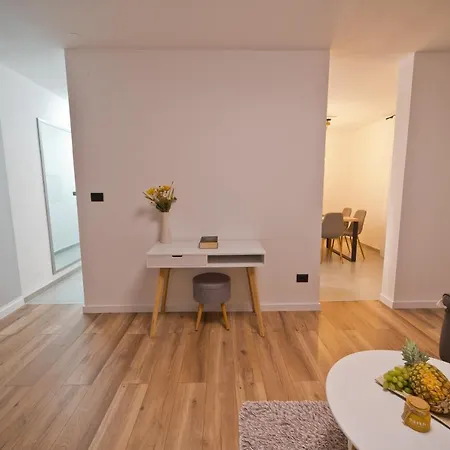 Malemi Apartament